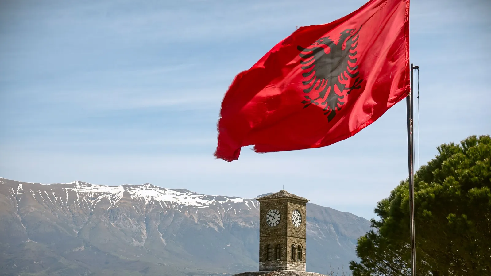 Albanien: Visa, Steuern & Lebenshaltungskosten