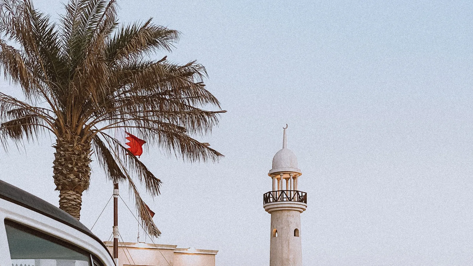 Bahrain: visas, tax & cost of living