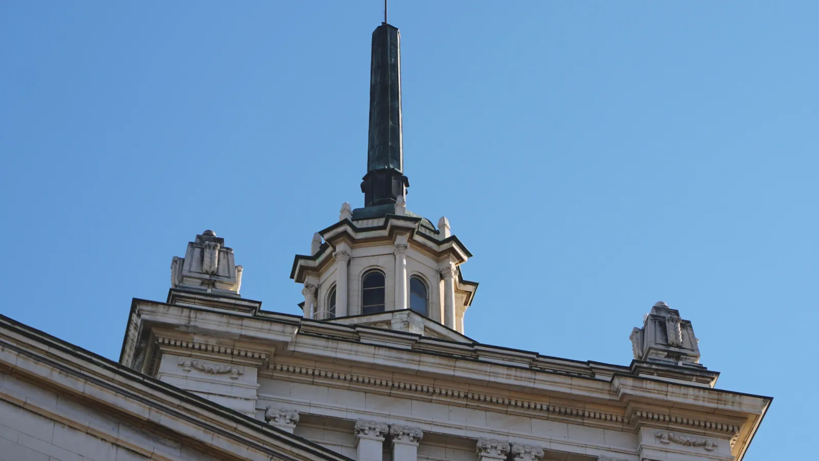 Bulgaria: visas, tax & cost of living