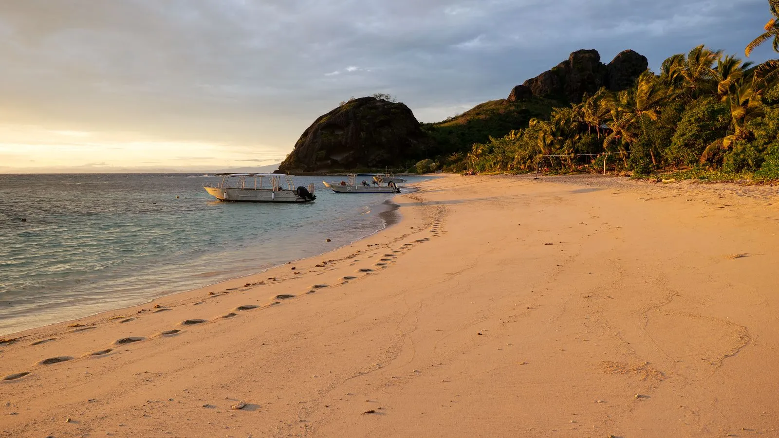 Fiji: visas, tax & cost of living