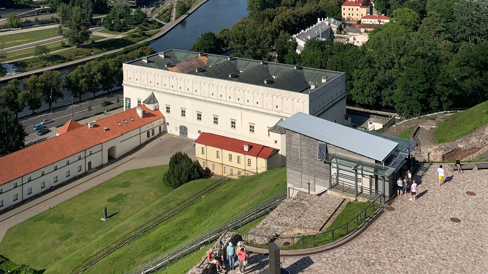 Lithuania: visas, tax & cost of living