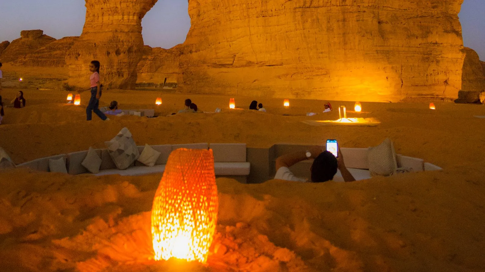Saudi Arabia: visas, tax & cost of living