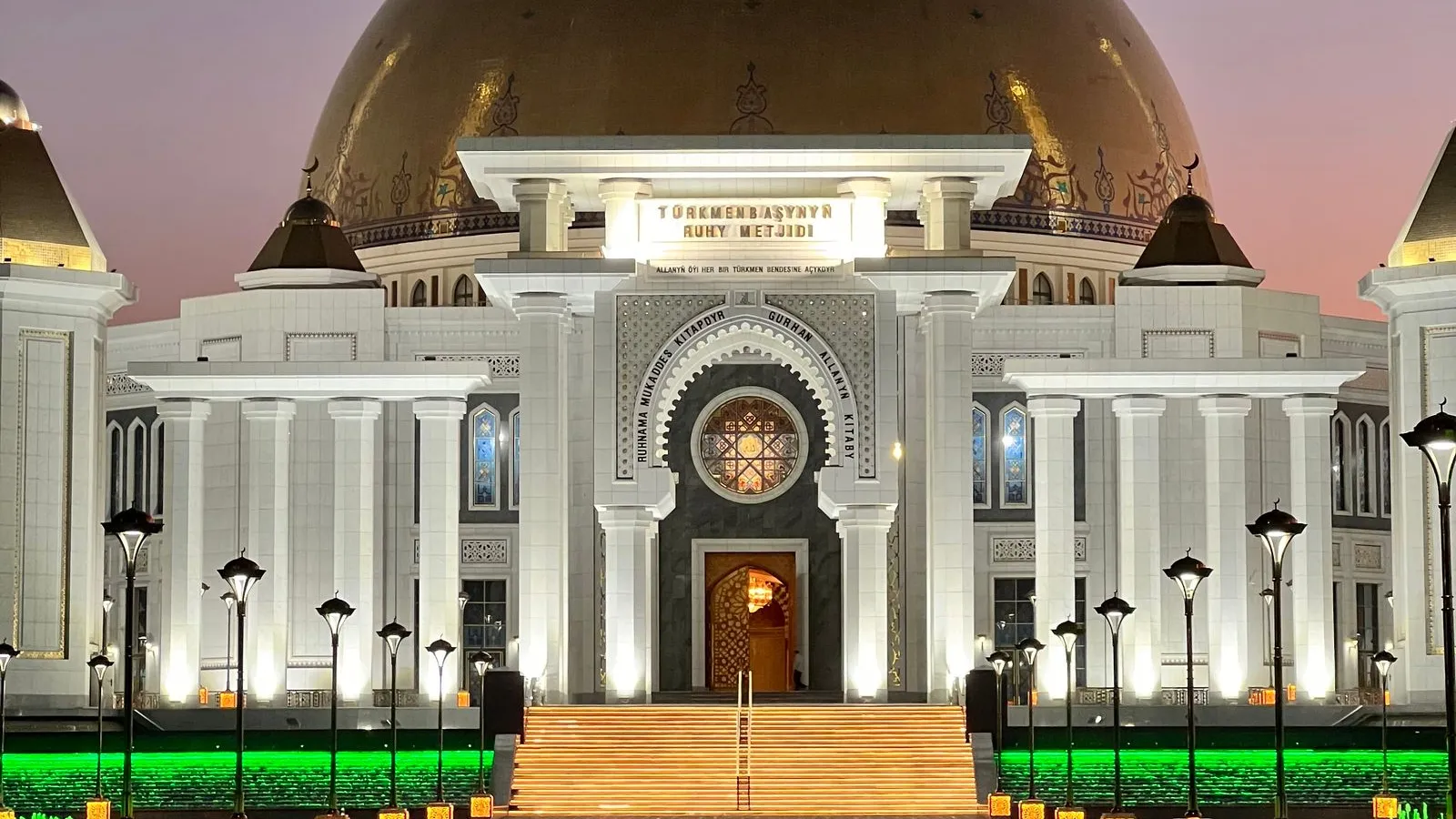 Turkmenistan: visas, tax & cost of living