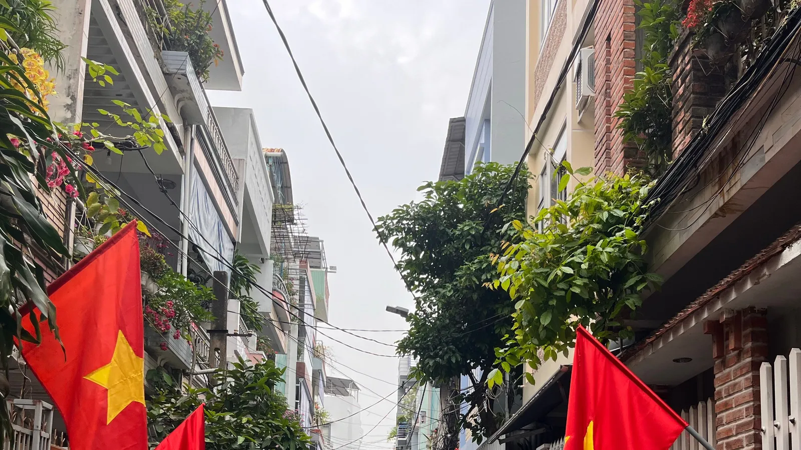 Vietnam: visas, tax & cost of living